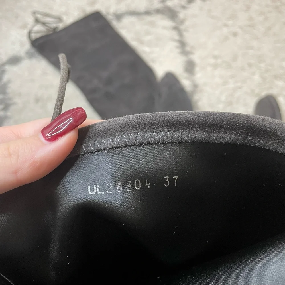 Stuart Weitzman classic stuart